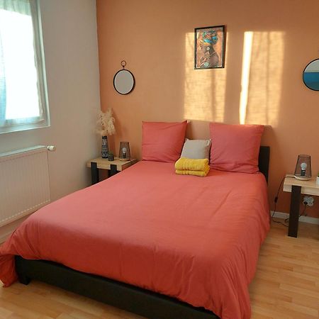 Le Chic Ethnic Dreux Apartman Kültér fotó