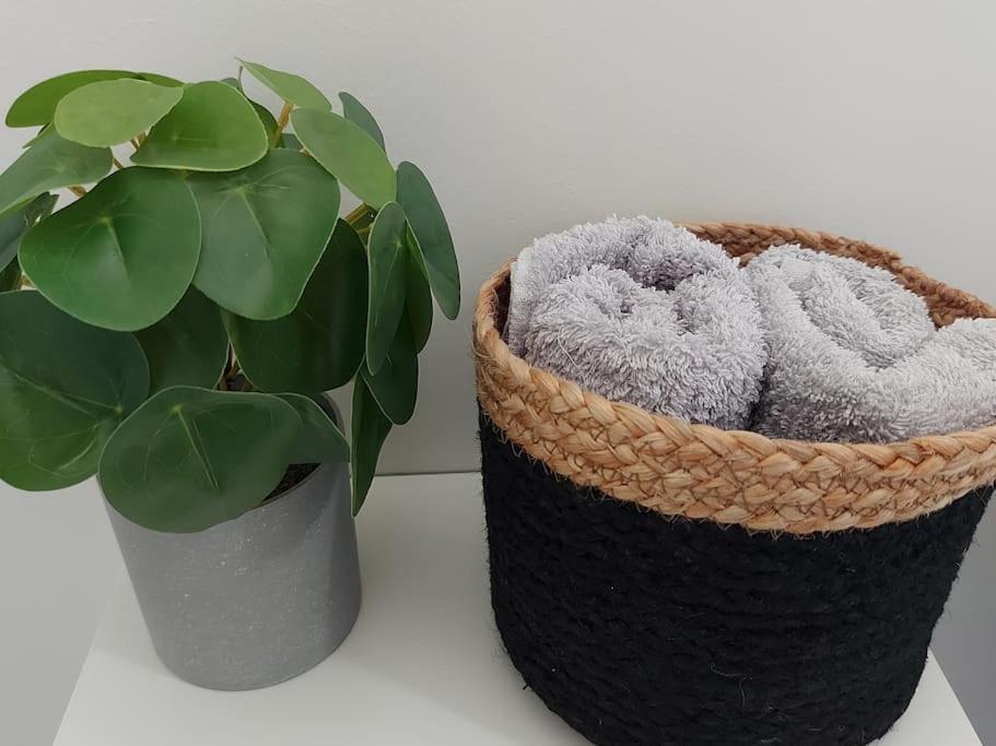 Le Chic Ethnic Dreux Apartman Kültér fotó